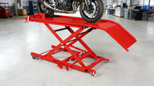 Load image into Gallery viewer, Motorcycle Lift 500kg hydraulic
